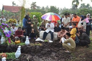 Pesan Lahan Makam di DKI Kian Mudah, Bisa Lewat Online Mulai Akhir 2015